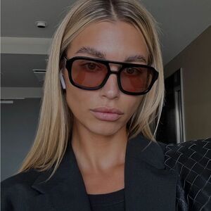 Vehla Dixie Black/Toffee Sunglasses